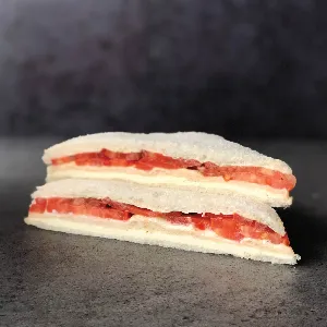 Queso y tomates
