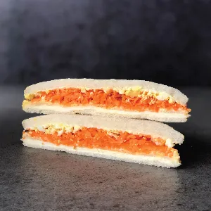 Queso, zanahorias y huevo