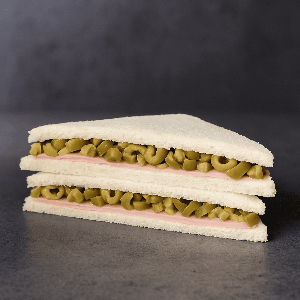 Jamón y aceitunas verdes